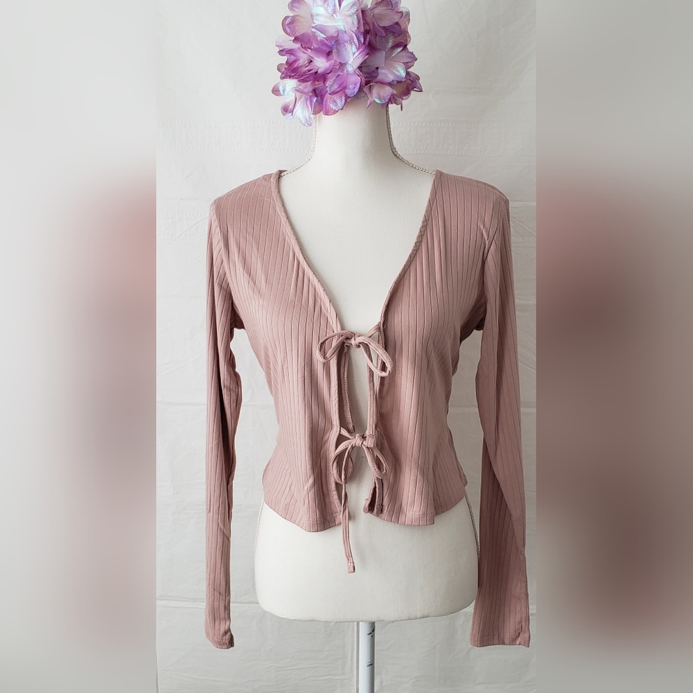 NO COMMENT Tie Front Top